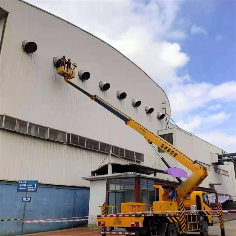 郎溪县高空作业车出租服务：专业广告牌安装解决方案