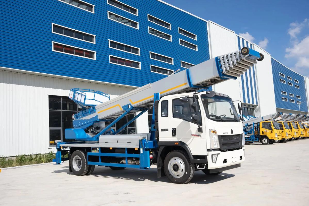 郎溪县出租云梯车高空作业车 建筑垃圾搬运